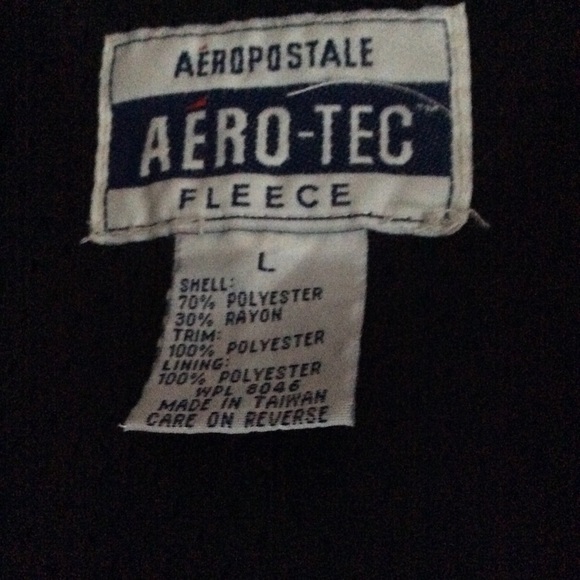Aeropostale’s fleece shirt. Very good condition. - Picture 2 of 2